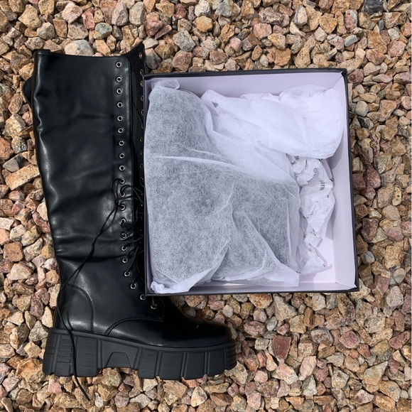 Black Lace-Up Knee-High Boots - Picture 3 of 5